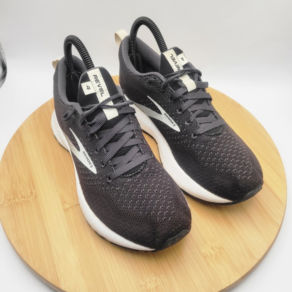 Brooks Revel 4 Womens Running Shoes Black White 1203371B063 Size 6